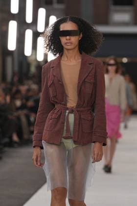Milan, Milan Women s Fashion Week Spring Summer 2026 - Women s Fashion, Spring Summer 2026. - MM6 Maison Margiela fashion show - catwalk in the photo: Model  Copyright: xRiccardoxGIordanox xipa-agency.netx xRiccardoxGiordano IPAx IPA_Agency_IPA65751110