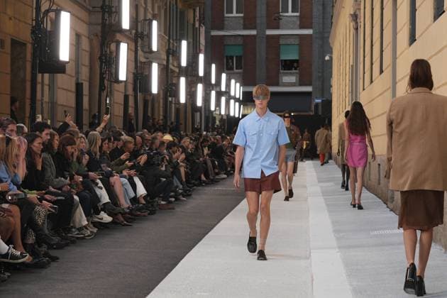 Milan, Milan Women s Fashion Week Spring Summer 2026 - Women s Fashion, Spring Summer 2026. - MM6 Maison Margiela fashion show - catwalk in the photo: Model  Copyright: xRiccardoxGIordanox xipa-agency.netx xRiccardoxGiordano IPAx IPA_Agency_IPA65751119