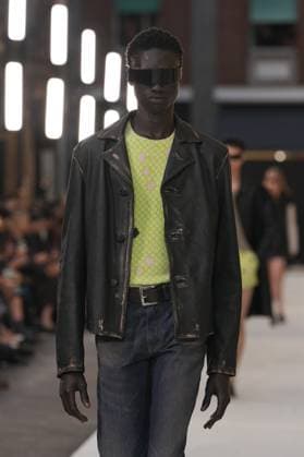 Milan, Milan Women s Fashion Week Spring Summer 2026 - Women s Fashion, Spring Summer 2026. - MM6 Maison Margiela fashion show - catwalk in the photo: Model  Copyright: xRiccardoxGIordanox xipa-agency.netx xRiccardoxGiordano IPAx IPA_Agency_IPA65751172