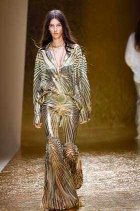 MFW Roberto Cavalli runway MP A model walks the runway at the Roberto Cavalli fashion show during Milan s Fashion Week Womenswear Spring Summer 2026, on September 25, 2025 in Milan (Italy), Italy. Photo by Marco Piovanotto Abacapress.com  Copyright: xPiovanottoxMarco ABACAx