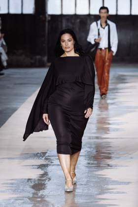 Milan, Italy: Milan, Milan Women s Fashion Week Spring Summer 2026 - Women s Fashion, Spring Summer 2026 - Boss Fashion Show - Catwalk. Pictured: Ashley Graham Milan Italy  - ZUMAp169 20250925_zea_p169_1674 Copyright: xAlessandroxBremecx
