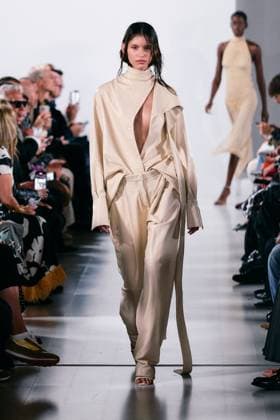 Milan Fashion Week - Women S S 2026 Francesco Murano Fashion Show Runway Milan, Italy Larissa Schumacher Milan Fashion Week - Women S S 2026 Francesco Murano Fashion Show Runway Milan, Italy 25th September 2025  Copyright: xx
