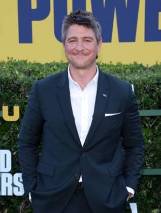 Los Angeles premiere of Hulu s Chad Powers at the Rose Bowl Stadium Featuring: Adam Fasullo Where: Los Angeles, California, United States When: 25 Sep 2025 Credit: Faye s Vision Cover Images EDITORIAL USE ONLY. NOT FOR USE BY NEWSPAPERS BASED IN THE UK. Copyright: xx coverimg55125370