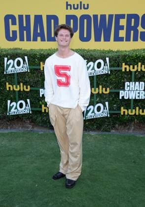 Los Angeles premiere of Hulu s Chad Powers at the Rose Bowl Stadium Featuring: Weston Van Soest Where: Los Angeles, California, United States When: 25 Sep 2025 Credit: Faye s Vision Cover Images EDITORIAL USE ONLY. NOT FOR USE BY NEWSPAPERS BASED IN THE UK. Copyright: xx coverimg55125354