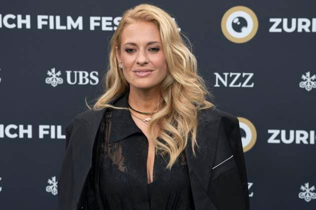 Christa Rigozzi bei der Festivaleröffnung mit der Premiere des Kinofilms Splitsville auf dem 21. Zurich Film Festival 2025 im Kongresssaal. Zürich, 25.09.2025