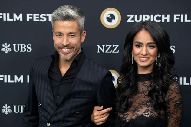 Max Loong und Sepideh Haftgoli bei der Festivaleröffnung mit der Premiere des Kinofilms Splitsville auf dem 21. Zurich Film Festival 2025 im Kongresssaal. Zürich, 25.09.2025