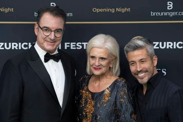 Christian Jungen, Doris Fiala und Max Loong bei der Festivaleröffnung mit der Premiere des Kinofilms Splitsville auf dem 21. Zurich Film Festival 2025 im Kongresssaal. Zürich, 25.09.2025