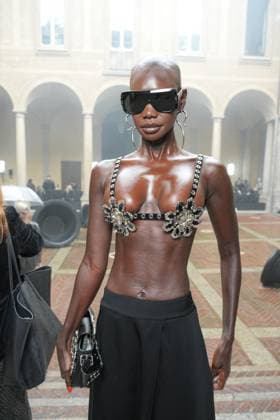 September 25, 2025, Milan, Italy: ADOT GAK arrives at the Milan Women s Fashion Week Spring Summer 2026 Blumarine fashion show in Milan. Milan Italy  - ZUMAp169 20250926_zea_p169_077 Copyright: xRiccardoxGIordanox