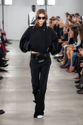 Milan Fashion Week - Women S S 2026 Sportmax Fashion Show Catwalk Milan, Italy Milan Fashion Week - Women S S 2026 Sportmax Fashion Show Catwalk Milan, Italy 26th September 2025  Copyright: xCristianxIncarbonax