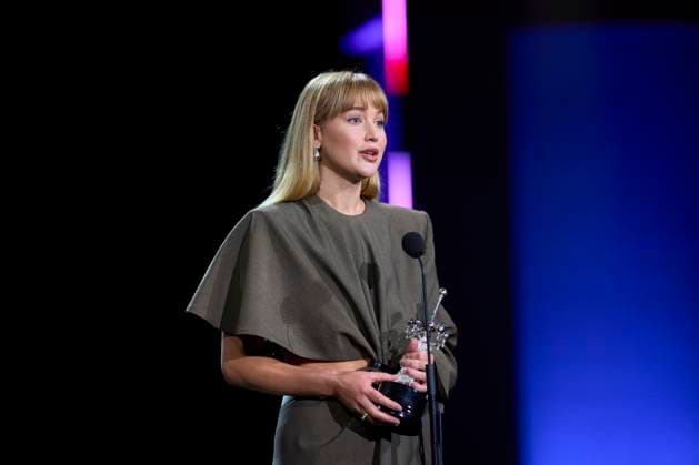 73rd San Sebastian International Film Festival: ˜Jennifer Lawrence - Donostia Award Jennifer Lawrence receives the Donosti Award during 73rd San Sebastian International Film Festival at Kursaal Palace on September 26, 2025 in Donostia San Sebastian, Spain Photo by IMAGO MPG Donostia San Sebastian Kursaal Palace Euskadi Spain  Copyright: xMPGx