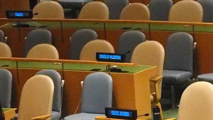 News Bilder des Tages September 26, 2025, Manhattan, New York, USA: New York, New York September 26 2025.United Nations General Assembly...Prime Minster of Israel Benjamin Netanyahu.speaks at the 80th United Nations General Assembly. . empty seats after the delegation left the meeting Manhattan USA - ZUMAct2_ 20250926_faf_ct2_045 Copyright: xBrucexCotlerx