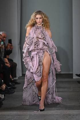 Milan, Italy: Milan, Milan Women s Fashion Week Spring Summer 2026 - Women s Fashion, Spring Summer 2026. - Blumarine fashion show - catwalk - photo: model Milan Italy  - ZUMAp169 20250926_zea_p169_444 Copyright: xSimonaxChiocciax