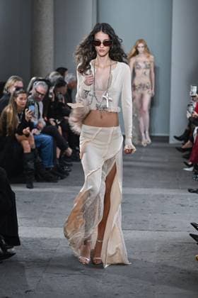 Milan, Italy: Milan, Milan Women s Fashion Week Spring Summer 2026 - Women s Fashion, Spring Summer 2026. - Blumarine fashion show - catwalk - photo: model Milan Italy  - ZUMAp169 20250926_zea_p169_510 Copyright: xSimonaxChiocciax