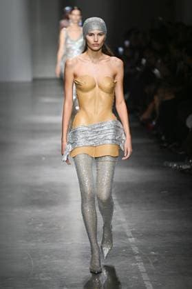 Bilder des Jahres 2025, Entertainment 09 September Milan, Milan Women s Fashion Week Spring Summer 2026 - Women s Fashion, Spring Summer 2026. - Morabito fashion show - catwalk - photo: model  Copyright: xSimonaxChiocciax xipa-agency.netx xFotosickix IPA_Agency_IPA65792724