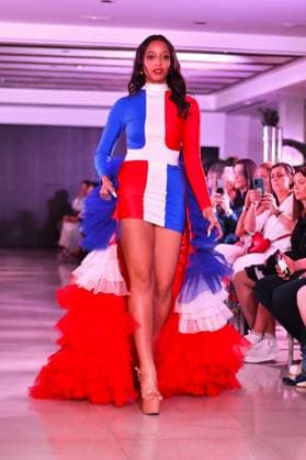 Spring Colors Fashion Week de Madrid - 26 Sep 2025 A model walks the runway wearing a design by Jarul Mercedes during the Spring Colors Fashion Week de Madrid at Hotel Princesa. Madrid Spain Copyright: xAtilanoxGarciax xSOPAxImagesx FOTO49741