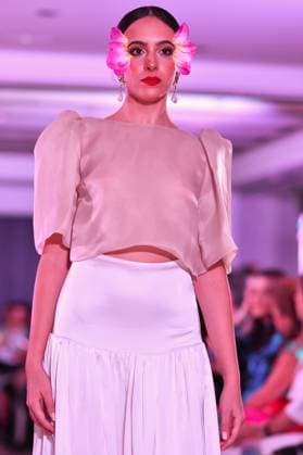 Spring Colors Fashion Week de Madrid - 26 Sep 2025 A model walks the runway wearing a design by Liet Paris during the Spring Colors Fashion Week de Madrid at Hotel Princesa. Madrid Spain Copyright: xAtilanoxGarciax xSOPAxImagesx FOTO49692