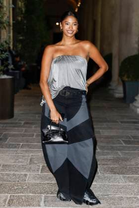 MFW EE72 Gala dinner Arrivals MP Natalia Diamante Bryant arrives at the EE72 event during Milan s Fashion Week Womenswear Spring Summer 2026, on September 26, 2025 in Milan (Italy), Italy. Photo by Marco Piovanotto Abacapress.com  Copyright: xPiovanottoxMarco ABACAx