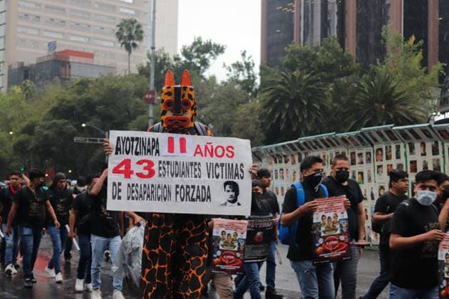 11th Anniversary of the forced disappearance of the 43 Ayotzinapa students Persons taking part during a rally in memory of the 43 missing students from the Ayotzinapa Teacher Training School, to demand justice and truth about the case. on September 26, 2025 in Mexico City, Mexico. (Photo by Carlos Santiago Eyepix Group) Copyright: xCarlosxSantiago xEyepixxGroupx CS_26092025_170835
