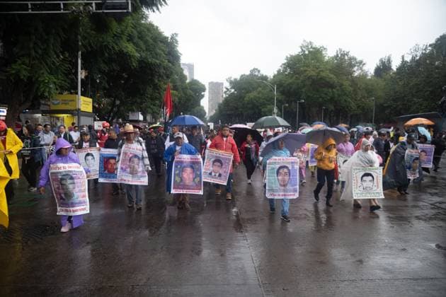 11th Anniversary of the 43 Ayotzinapa students Missing Relatives of the 43 missing students from the Ayotzinapa Teacher Training School taking part during a rally in memory of the 43 missing students from the Ayotzinapa to demand justice for the crime . on September 26, 2025 in Mexico City, Mexico. (Photo by Carlos Santiago Eyepix Group) Copyright: xMarcoxGonzalez xEyepixxGroupx MTG_26092025_170868JPEG
