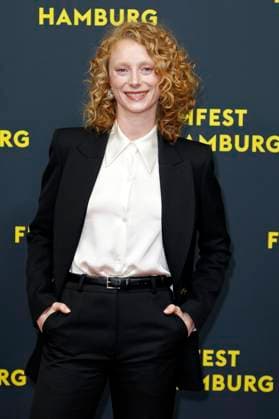 Dana Herfurth bei der Premiere des Kinofilms Smalltown Girl auf dem 33. Filmfest Hamburg 2025 im Cinemaxx Dammtor. Hamburg, 26.09.2025