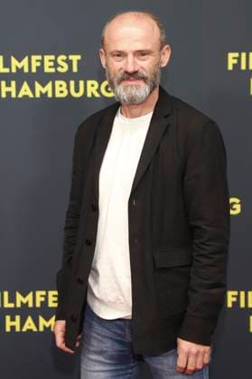 Gerhard Liebmann bei der Premiere der ARD Miniserie Sternstunde der Mörder auf dem 33. Filmfest Hamburg 2025 im Cinemaxx Dammtor. Hamburg, 26.09.2025