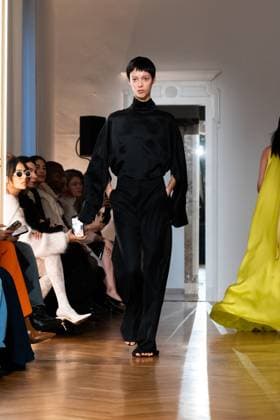 Milan Fashion Week - Women S S 2026 Sa Su Phi Fashion Show Runway Milan, Italy Milan Fashion Week - Women S S 2026 Sa Su Phi Fashion Show Runway Milan, Italy 26th September 2025  Copyright: xx