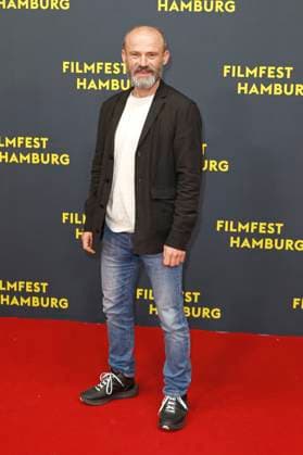 Gerhard Liebmann bei der Premiere der ARD Miniserie Sternstunde der Mörder auf dem 33. Filmfest Hamburg 2025 im Cinemaxx Dammtor. Hamburg, 26.09.2025