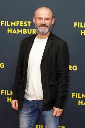 Gerhard Liebmann bei der Premiere der ARD Miniserie Sternstunde der Mörder auf dem 33. Filmfest Hamburg 2025 im Cinemaxx Dammtor. Hamburg, 26.09.2025
