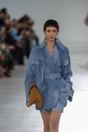 Milan, Milan Women s Fashion Week Spring Summer 2026 - Women s Fashion, Spring Summer 2026 - Ermanno Scervino fashion show - catwalk in the photo: Model  Copyright: xRiccardoxGIordanox xipa-agency.netx xRiccardoxGiordano IPAx IPA_Agency_IPA65817487