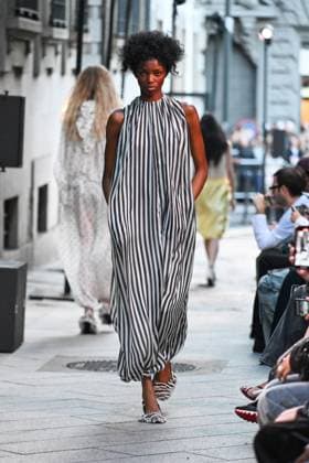 Milan, Italy: Milan, Milan Women s Fashion Week Spring Summer 2026 - Women s Fashion, Spring Summer 2026. - MSGM fashion show - catwalk - photo: model Milan Italy  - ZUMAp169 20250927_zea_p169_859 Copyright: xSimonaxChiocciax