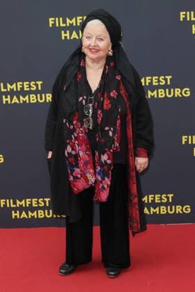Filmfest Hamburg Hanna Schygulla, Premiere Film Yunan auf dem Filmfest Hamburg vor dem Cinemaxx Dammtor, Hamburg, 27.09.2025 Copyright: xEventpressxBecherx