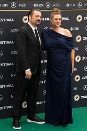 James Vanderbilt mit Ehefrau Amber Freeman bei der Premiere des Kinofilms Nuremberg Nürnberg auf dem 21. Zurich Film Festival 2025 im Festivalzentrum. Zürich, 27.09.2025