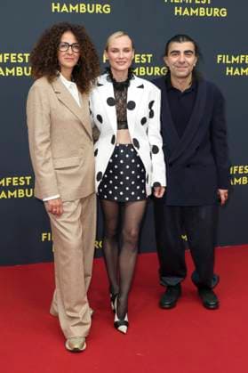 abb Malika Rabahallah, Diane Kruger, Fatih Akin zu Gast auf dem Roten Teppich bei der Kino Film Premiere Amrum auf dem Filmfest Hamburg im Cinemaxx Kino am Dammtor am 27.09.2025 in Hamburg Hamburg Deutschland