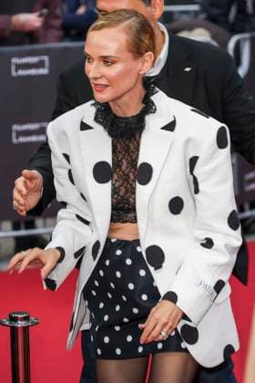 abb Diane Kruger Schauspielerin zu Gast auf dem Roten Teppich bei der Kino Film Premiere Amrum auf dem Filmfest Hamburg im Cinemaxx Kino am Dammtor am 27.09.2025 in Hamburg Hamburg Deutschland
