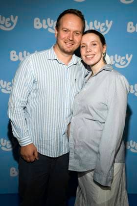 abb Adrian Graul und Maria Graziala schwanger Blond Gilmore Diaries zu Gast auf dem blauen Teppich bei der Film Premiere Bluey im Kino Kuechenspass Kollektion im CinemaxX Berlin Potsdamer Platz am 27.09.2025 in Berlin Berlin Deutschland