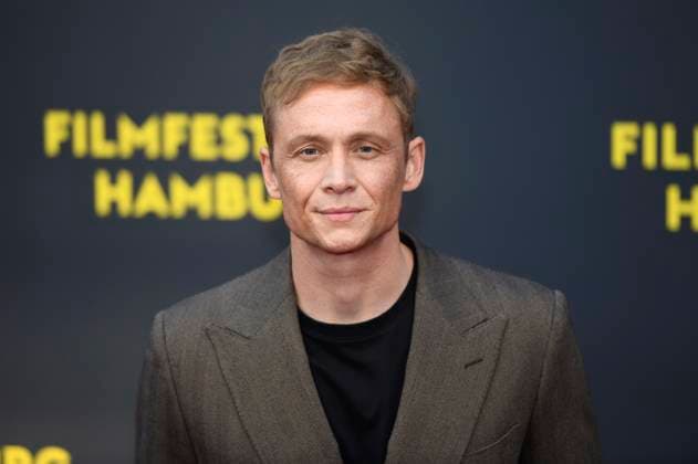 Matthias Schweighöfer bei der Premiere des Kinofilms Das Leben der Wünsche auf dem 33. Filmfest Hamburg 2025 im Cinemaxx Dammtor. Hamburg, 28.09.2025