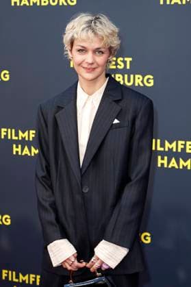 Luise Heyer bei der Premiere des Kinofilms Das Leben der Wünsche auf dem 33. Filmfest Hamburg 2025 im Cinemaxx Dammtor. Hamburg, 28.09.2025