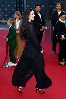 Ruby O. Fee bei der Premiere des Kinofilms Das Leben der Wünsche auf dem 33. Filmfest Hamburg 2025 im Cinemaxx Dammtor. Hamburg, 28.09.2025