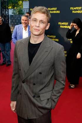 Matthias Schweighöfer bei der Premiere des Kinofilms Das Leben der Wünsche auf dem 33. Filmfest Hamburg 2025 im Cinemaxx Dammtor. Hamburg, 28.09.2025