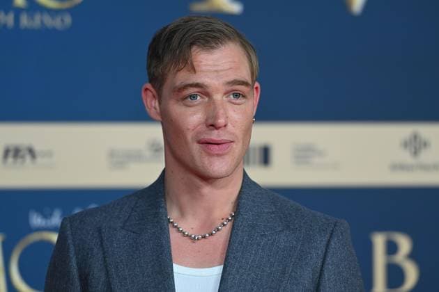 David SCHUETTER (Schauspieler), Einzelbild,angeschnittenes Einzelmotiv,Portrait,Portraet. Filmpremiere MOMO am 128.09.2025 im Mathaeser Kino in Muenchen.