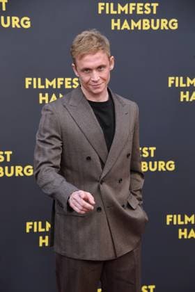 Matthias Schweighöfer bei der Premiere Das Leben der Wünsche im Rahmen des Filmfest Hamburg in Hamburgam 28.09.2025