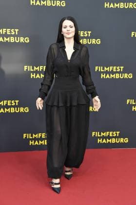Ruby O. Fee bei der Premiere Das Leben der Wünsche im Rahmen des Filmfest Hamburg in Hamburgam 28.09.2025