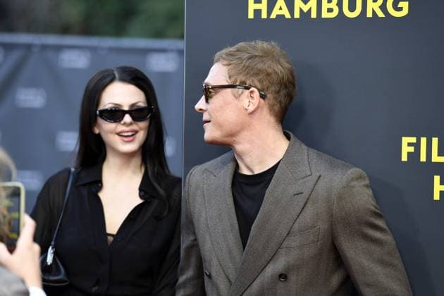 Ruby O. Fee und Matthias Schweighöfer bei der Premiere Das Leben der Wünsche im Rahmen des Filmfest Hamburg in Hamburgam 28.09.2025