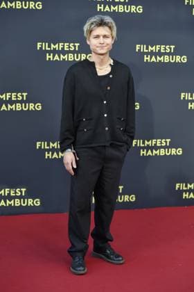 Tom Böttcher bei der Premiere Das Leben der Wünsche im Rahmen des Filmfest Hamburg in Hamburgam 28.09.2025