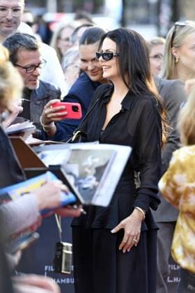 Ruby O. Fee bei der Premiere Das Leben der Wünsche im Rahmen des Filmfest Hamburg in Hamburgam 28.09.2025