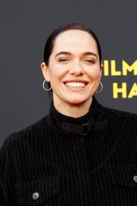 Verena Altenberger bei der Das Leben der Wuensche Film Premiere am 28.09.2025 im Rahmen vom 33. Filmfest in Hamburg Matthias Schweighoefer & Ruby O. Fee - Das Leben der Wuensche feiert Premiere beim Filmfest in Hamburg