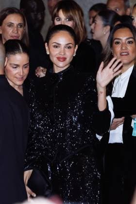 Milan, Milan Women s Fashion Week Spring Summer 2026 - Women s Fashion, Spring Summer 2026 - Giorgio Armani Fashion Show - Guest Arrivals. Pictured: Eiza González  Copyright: xAlessandroxBremecx xipa-agency.netx xx IPA_Agency_IPA65894549