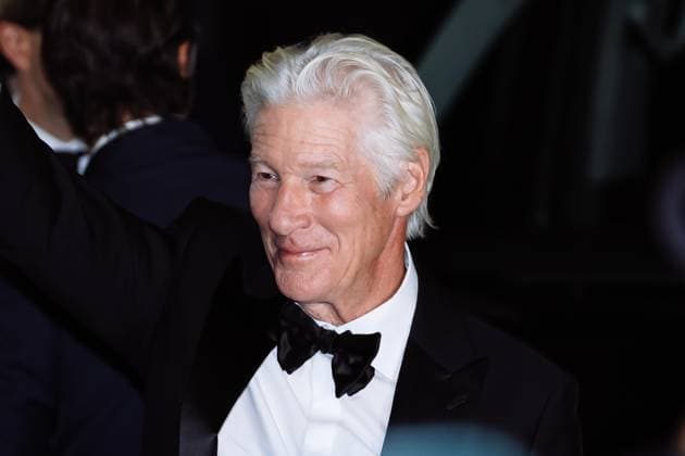 Milan, Italy: Milan, Milan Women s Fashion Week Spring Summer 2026 - Women s Fashion, Spring Summer 2026 - Giorgio Armani Fashion Show - Guest Arrivals. Pictured: Richard Gere Milan Italy  - ZUMAp169 20250928_zea_p169_880 Copyright: xAlessandroxBremecx