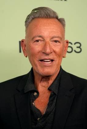 September 28, 2025, New York, New York, USA: BRUCE SPRINGSTEEN attends the 63rd New York Film Festival Opening Night Red Carpet Premiere of Springsteen: Deliver Me From Nowhere .Alice Tully Hall, Lincoln Center, NYC .September 28, 2025. New York USA - ZUMAms4_ 20250928_faf_ms4_009 Copyright: xSoniaxMoskowitzxGordonx