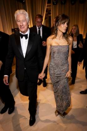 Milan Fashion Week - Women S S 2026 Giorgio Armani Fashion Show Front Row Pinacoteca di Brera - Milan, Italy Richard Gere;Alejandra Silva Milan Fashion Week - Women S S 2026 Giorgio Armani Fashion Show Front Row Pinacoteca di Brera - Milan, Italy 28th September 2025  Copyright: xALFONSOxCATALANO SGPITALIAx